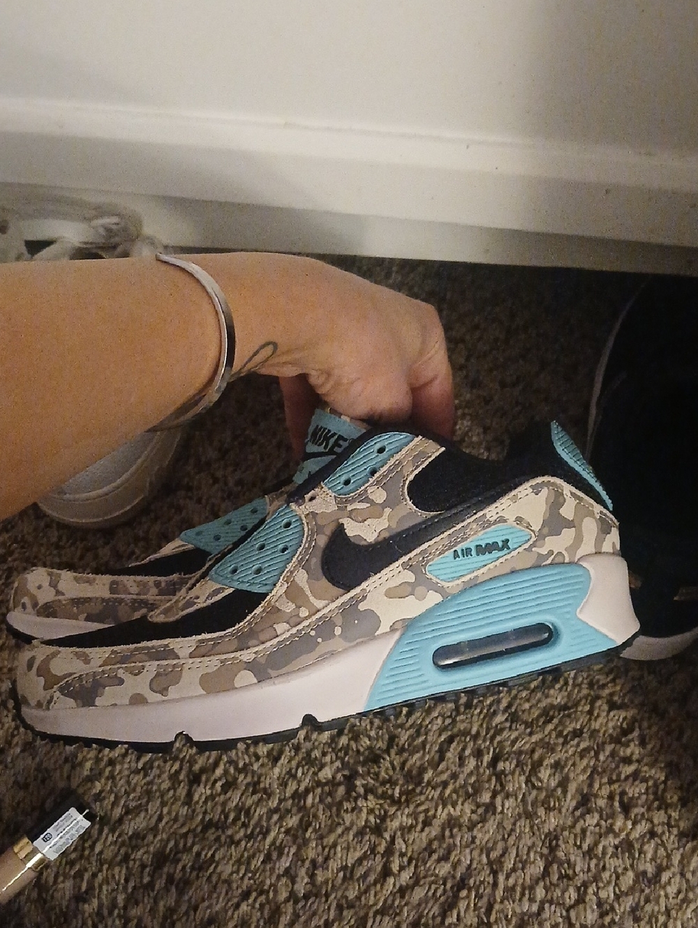Nike Air Max beige camo sneaker with aqua accents